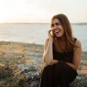 Meet your Posher, Emily elizabeth